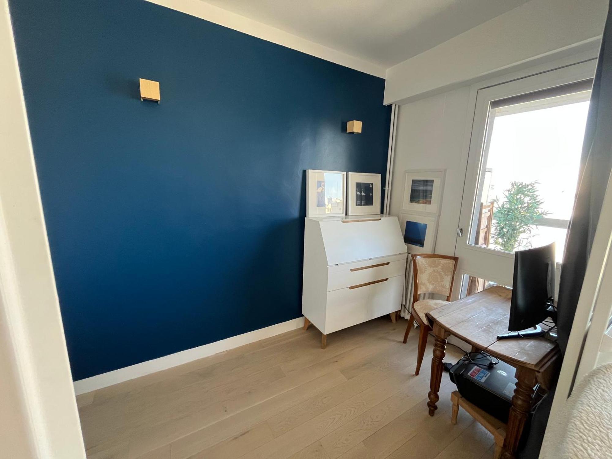 4-bed 12 * Paris